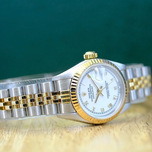 ROLEX DATEJUST WHITE ROMAN DIAL 18K GOLD FLUTED JUBILEE TWOTONE WATCH 26MM 69173 - Picture 4 of 13
